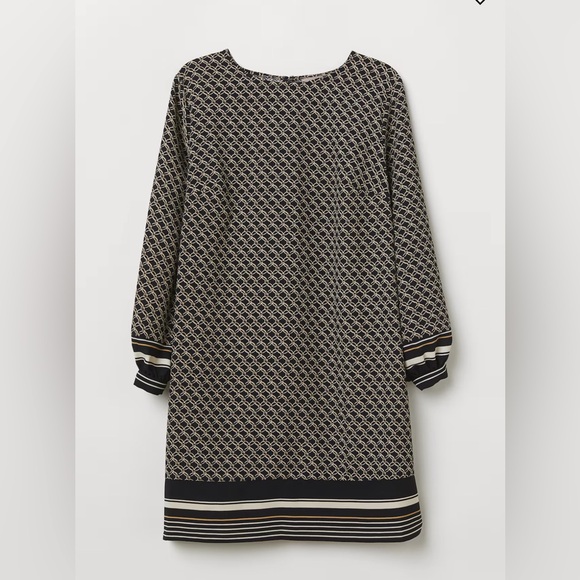 H&M - Picture 1 of 12